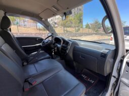 
										KİA BONGO K2500 DLX full									